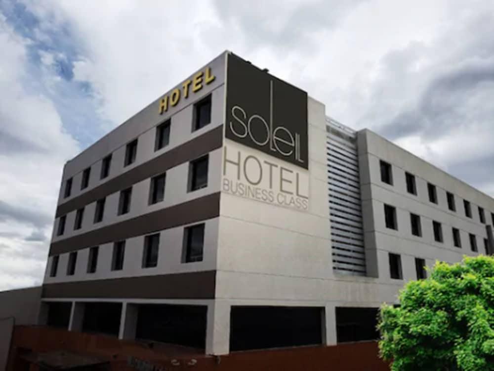 Hotel Soleil Business Class Celaya Celaya  Eksteriør billede